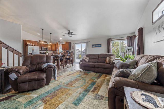 813 8th Avenue NE, Dilworth, MN 56529