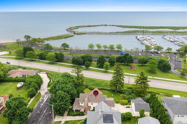 315 Park STREET, Manitowoc, WI 54220