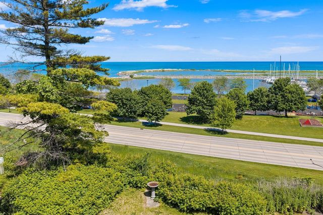 315 Park STREET, Manitowoc, WI 54220