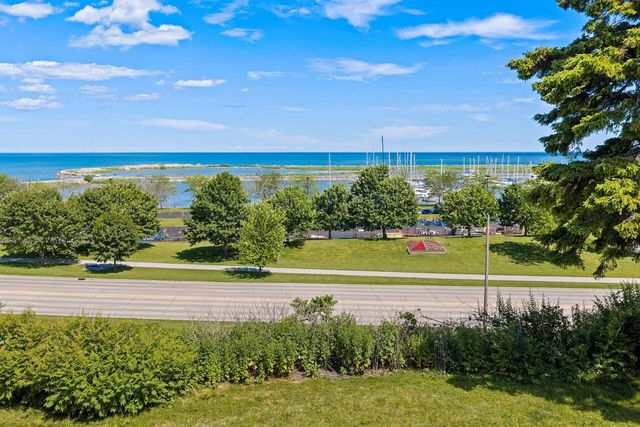 315 Park STREET, Manitowoc, WI 54220