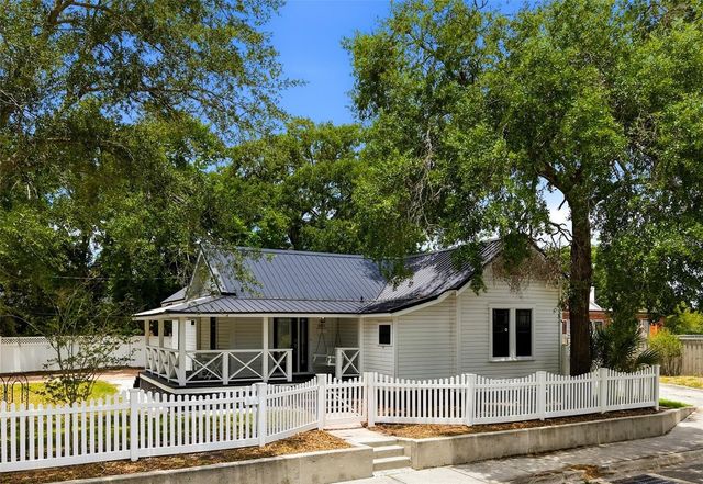 5602 N OLA AVENUE, Tampa, FL 33604