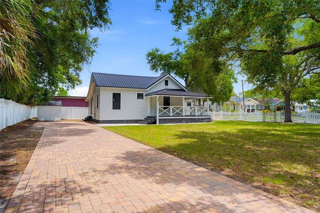 5602 N OLA AVENUE, Tampa, FL 33604