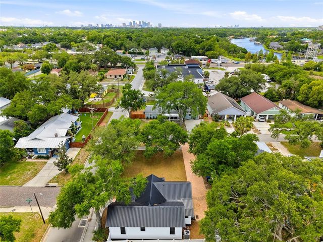 5602 N OLA AVENUE, Tampa, FL 33604