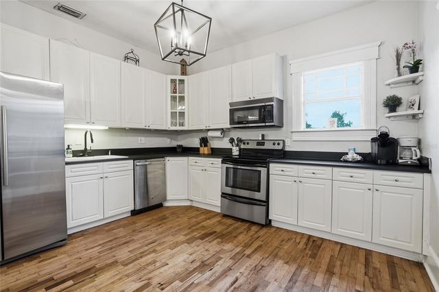 5602 N OLA AVENUE, Tampa, FL 33604