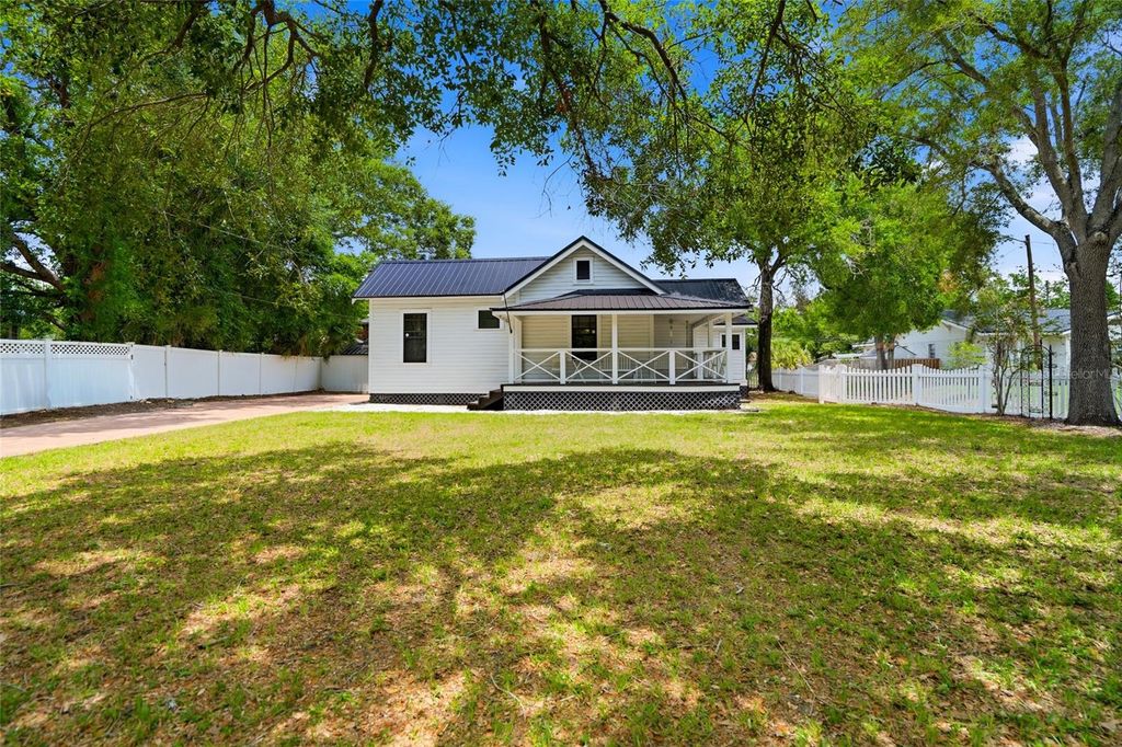 5602 N OLA AVENUE, Tampa, FL 33604