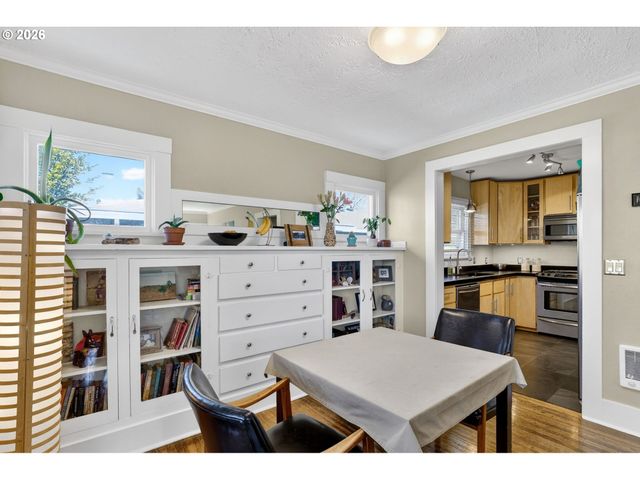 3606 Se 62ND Ave, Portland, OR 97206