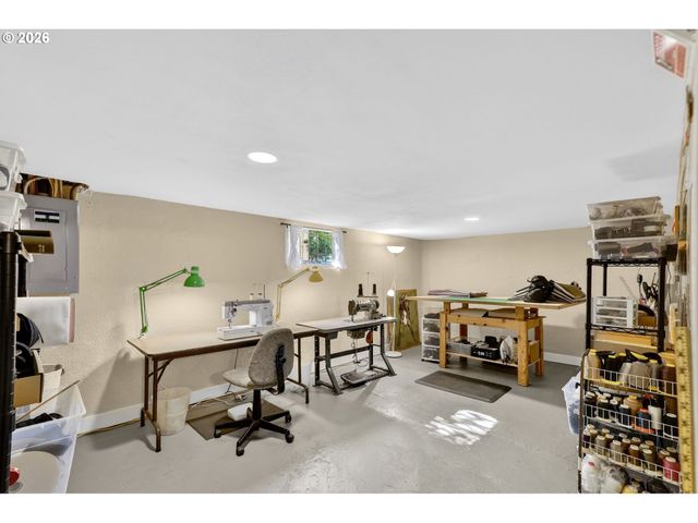 3606 Se 62ND Ave, Portland, OR 97206