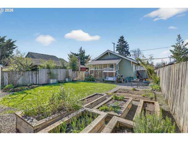 3606 Se 62ND Ave, Portland, OR 97206