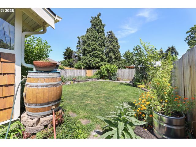 3606 Se 62ND Ave, Portland, OR 97206