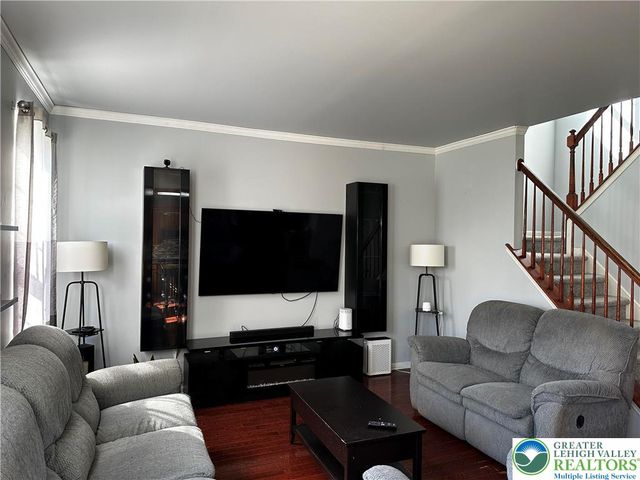2325 South 2nd Street, Allentown City, PA 18103