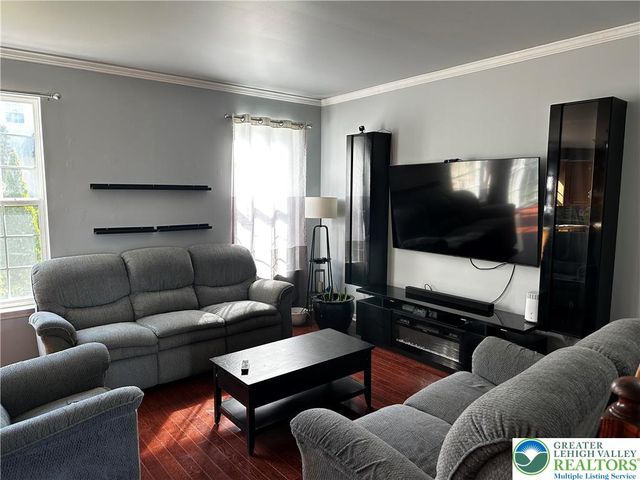 2325 South 2nd Street, Allentown City, PA 18103