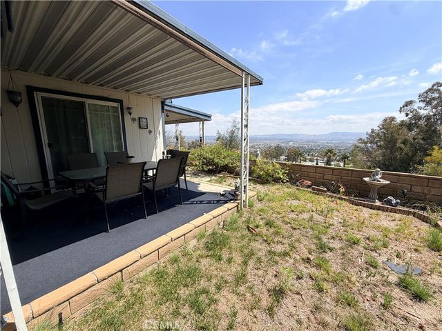 4040 Piedmont Drive 284, Highland, CA 92346