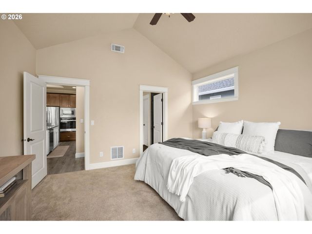 1411 Se 194TH Pl, Camas, WA 98607