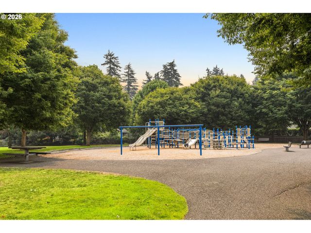 1411 Se 194TH Pl, Camas, WA 98607