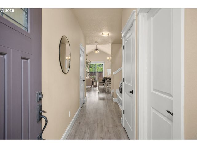 1411 Se 194TH Pl, Camas, WA 98607