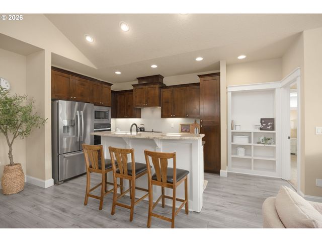1411 Se 194TH Pl, Camas, WA 98607
