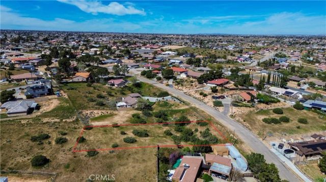 39833319 Plumas, Hesperia, CA 92345
