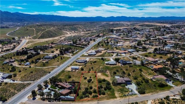 39833319 Plumas, Hesperia, CA 92345