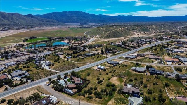39833319 Plumas, Hesperia, CA 92345