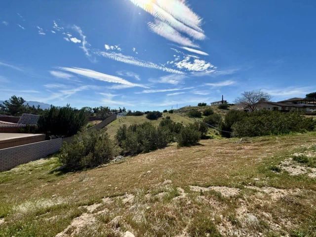 39833319 Plumas, Hesperia, CA 92345