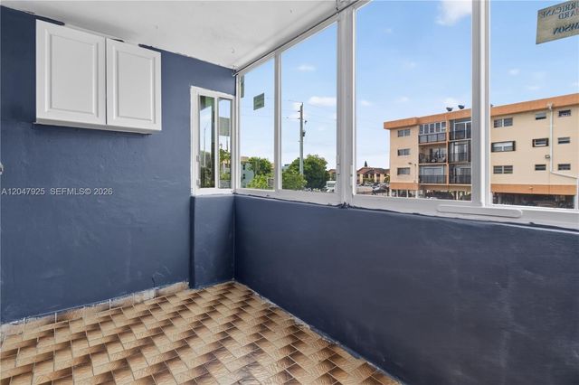 6070 W 18th Ave 209, Hialeah, FL 33012