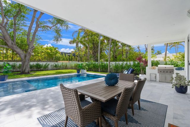 2406 NE 13th Court, Fort Lauderdale, FL 33304