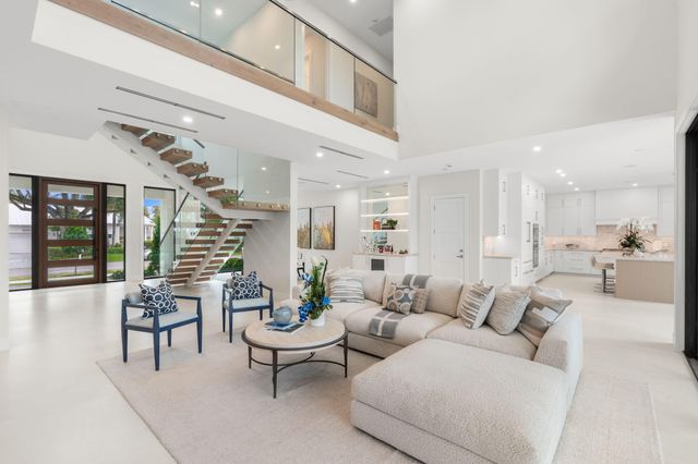 2406 NE 13th Court, Fort Lauderdale, FL 33304