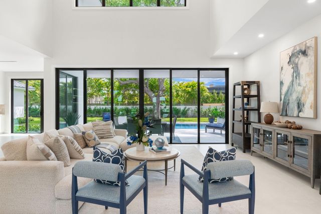 2406 NE 13th Court, Fort Lauderdale, FL 33304