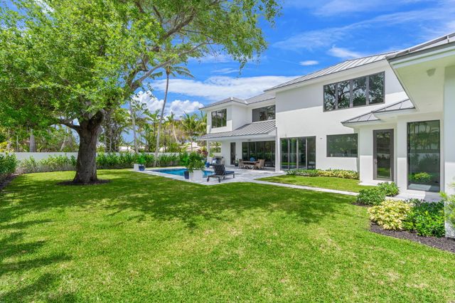 2406 NE 13th Court, Fort Lauderdale, FL 33304