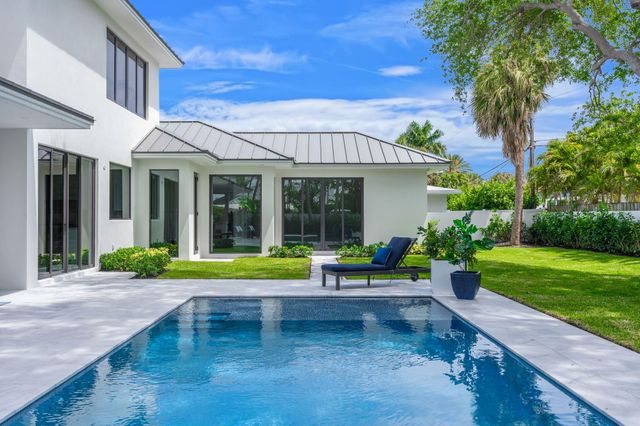 2406 NE 13th Court, Fort Lauderdale, FL 33304