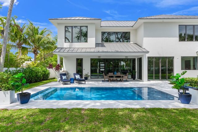 2406 NE 13th Court, Fort Lauderdale, FL 33304