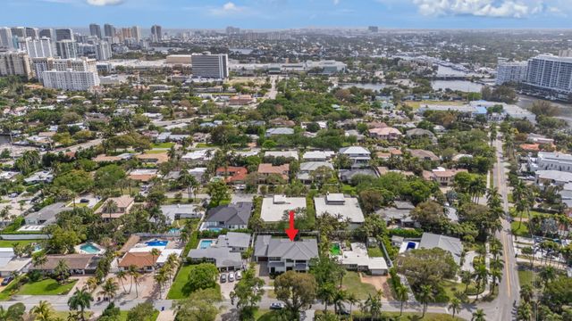 2406 NE 13th Court, Fort Lauderdale, FL 33304