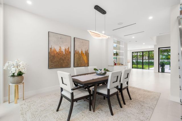 2406 NE 13th Court, Fort Lauderdale, FL 33304