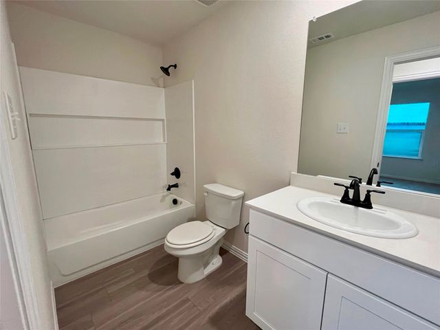 106 Doma Avenue, Greenville, TX 75402
