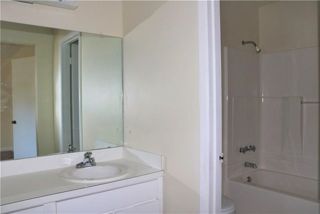 6319 Walraven Circle, Fort Worth, TX 76133