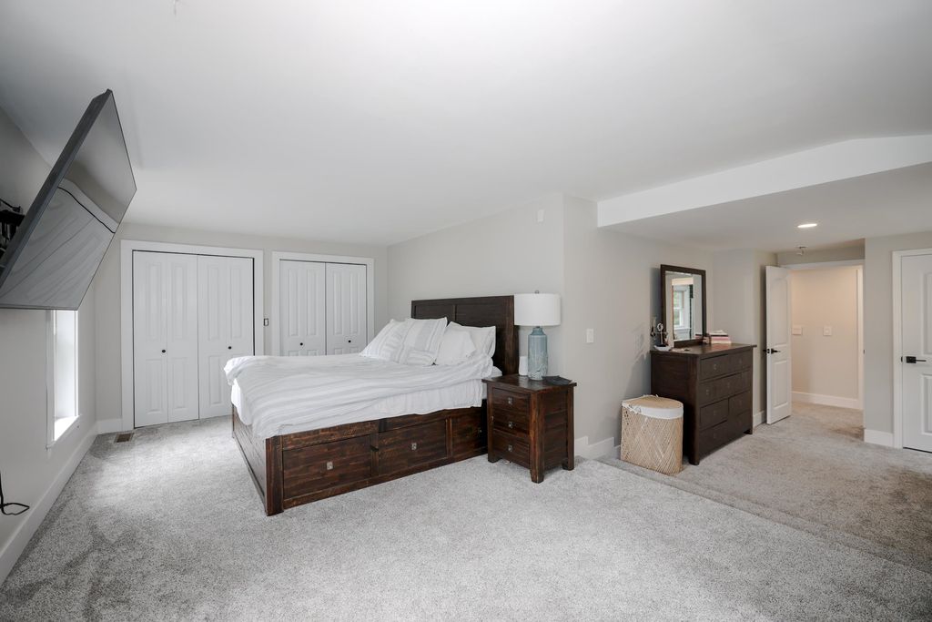 Image 13 of property listing at 12 Lamprey Terrace, Hampton, NH 03842