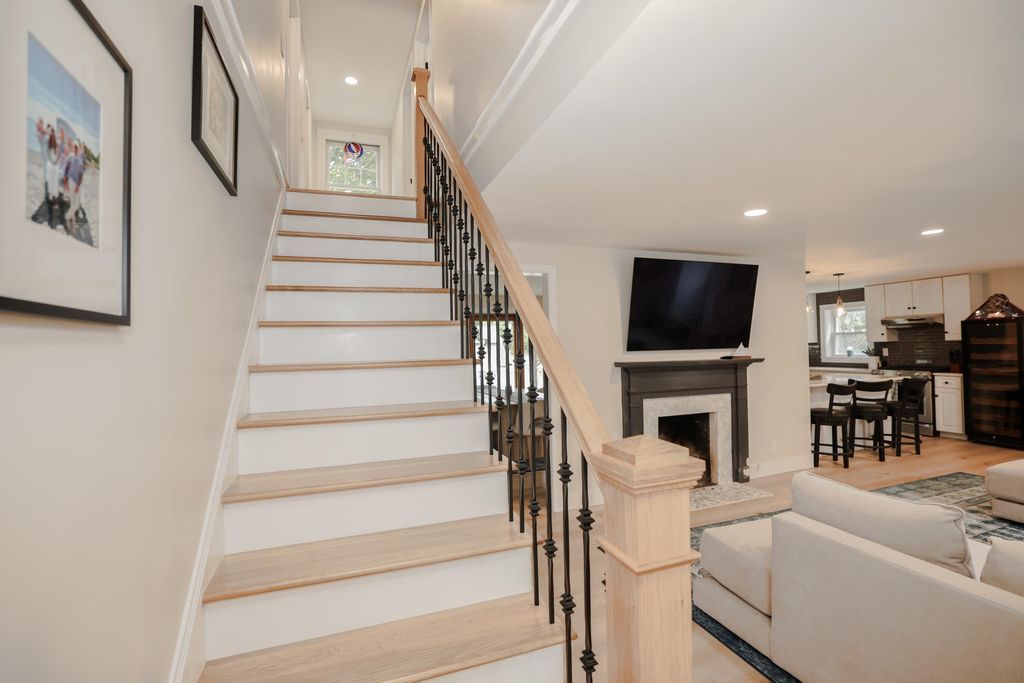 Image 15 of property listing at 12 Lamprey Terrace, Hampton, NH 03842