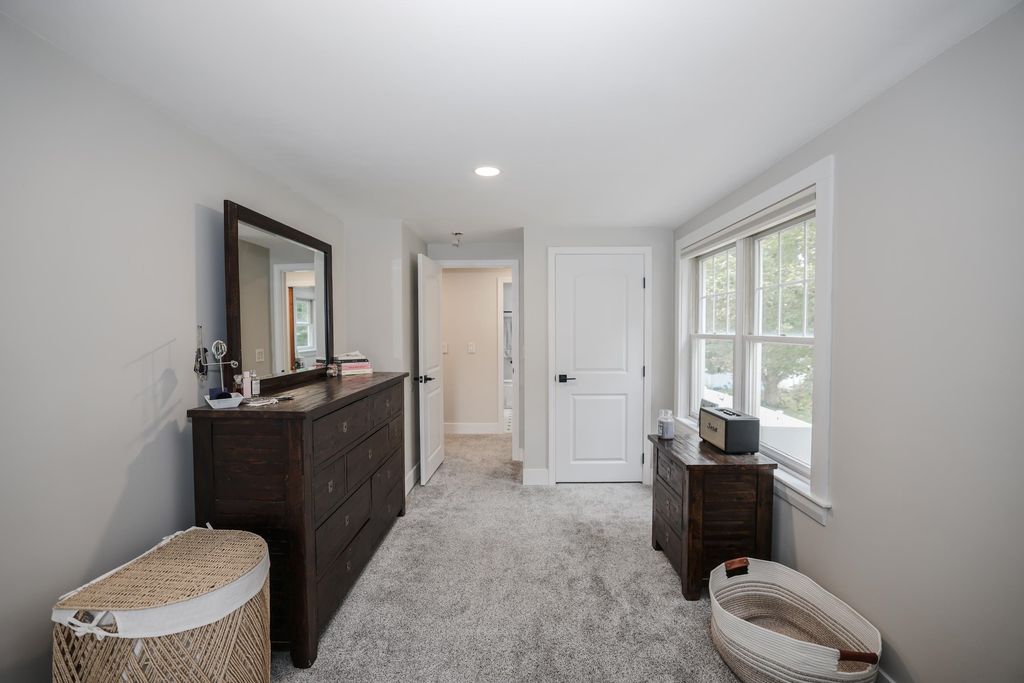 Image 21 of property listing at 12 Lamprey Terrace, Hampton, NH 03842