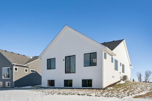 14703 Kingsview Lane N, Dayton, MN 55327