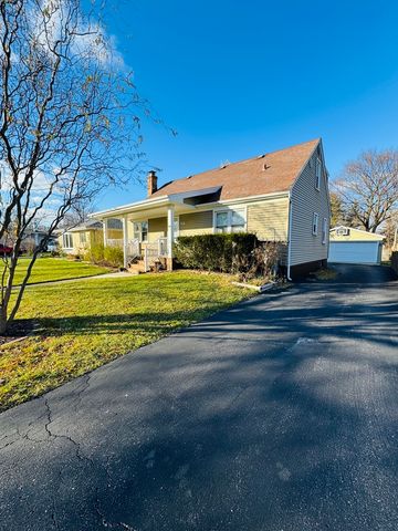 416 E North Broadway Street, Lombard, IL 60148