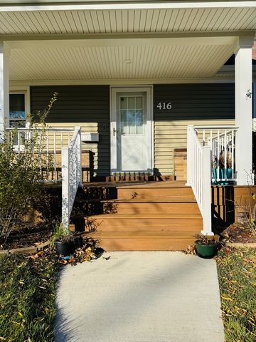 416 E North Broadway Street, Lombard, IL 60148