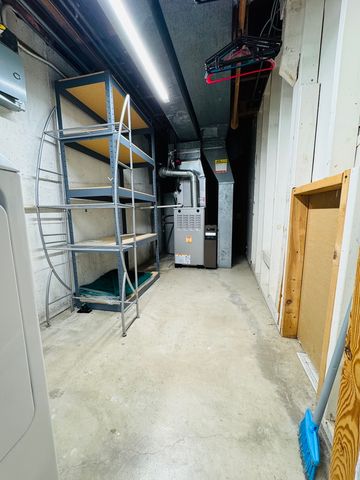 416 E North Broadway Street, Lombard, IL 60148