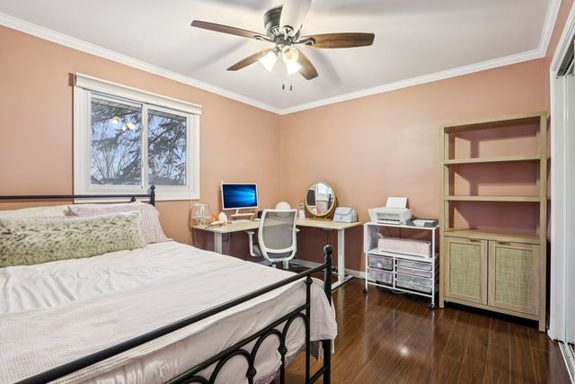 641 Winthrop Avenue, Glendale Heights, IL 60139