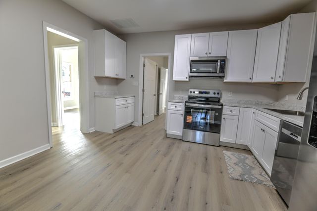 126 Devonia Avenue, Lexington, KY 40505