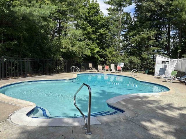 307B Amherst St Apt 343, Nashua, NH 03063