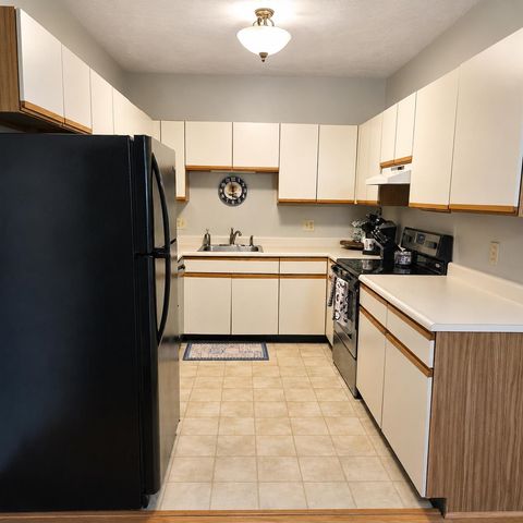 307B Amherst St Apt 343, Nashua, NH 03063