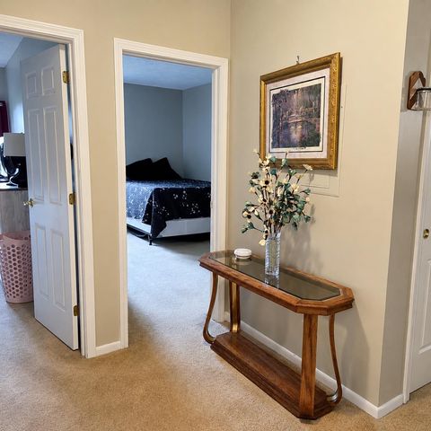 307B Amherst St Apt 343, Nashua, NH 03063