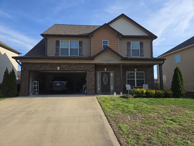 1417 Millet Dr, Clarksville, TN 37040