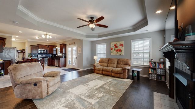 1417 Millet Dr, Clarksville, TN 37040