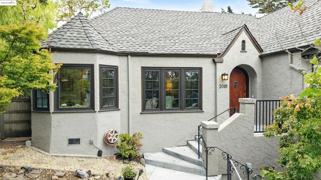 2018 Marin Ave, Berkeley, CA 94707